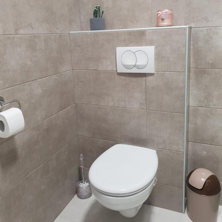 Apartmani Milutin Бродарица Экстерьер фото