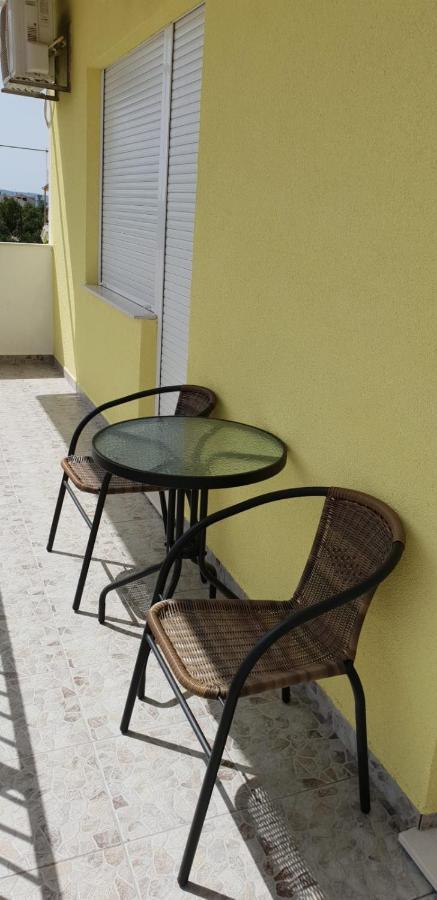 Apartmani Milutin Бродарица Экстерьер фото