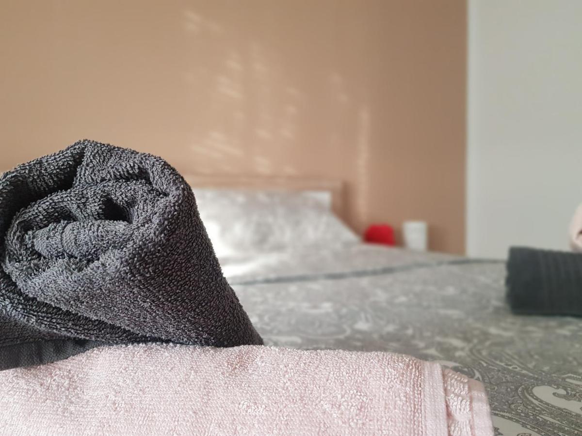 Apartmani Milutin Бродарица Экстерьер фото
